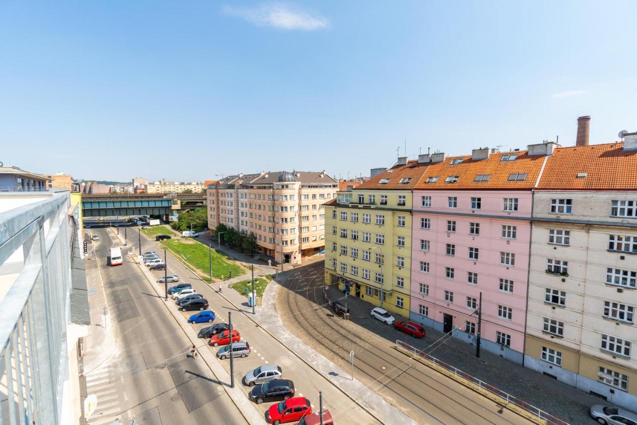 Brand New Studio Apartment # 42 In Brand New Building With Free Parking In The Center Praga Esterno foto